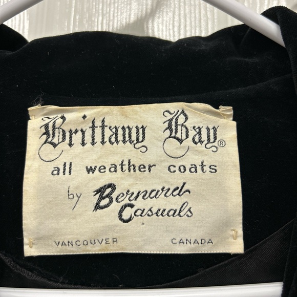 VTG Brittany Bay by Bernard Casual Women S Black Velvet Maxi Trench Coat Witchy - Picture 2 of 14